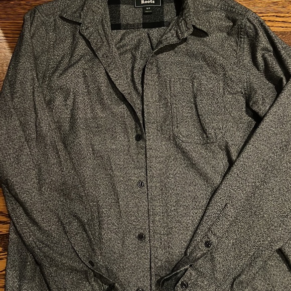 Roots grey men’s button down - Picture 4 of 5
